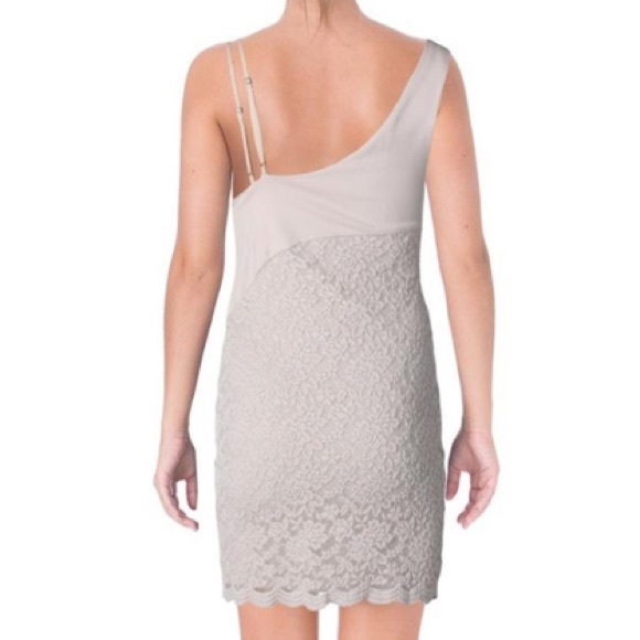 Gorgeous NWT Free People lace contrast mini - Picture 2 of 4